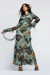Circe Dress – Tartan Print